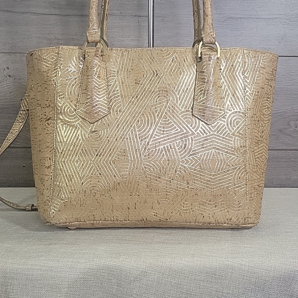 Rare Dagne Dover Signature in Gold Cork Tan Tote Handbag - Picture 4 of 16